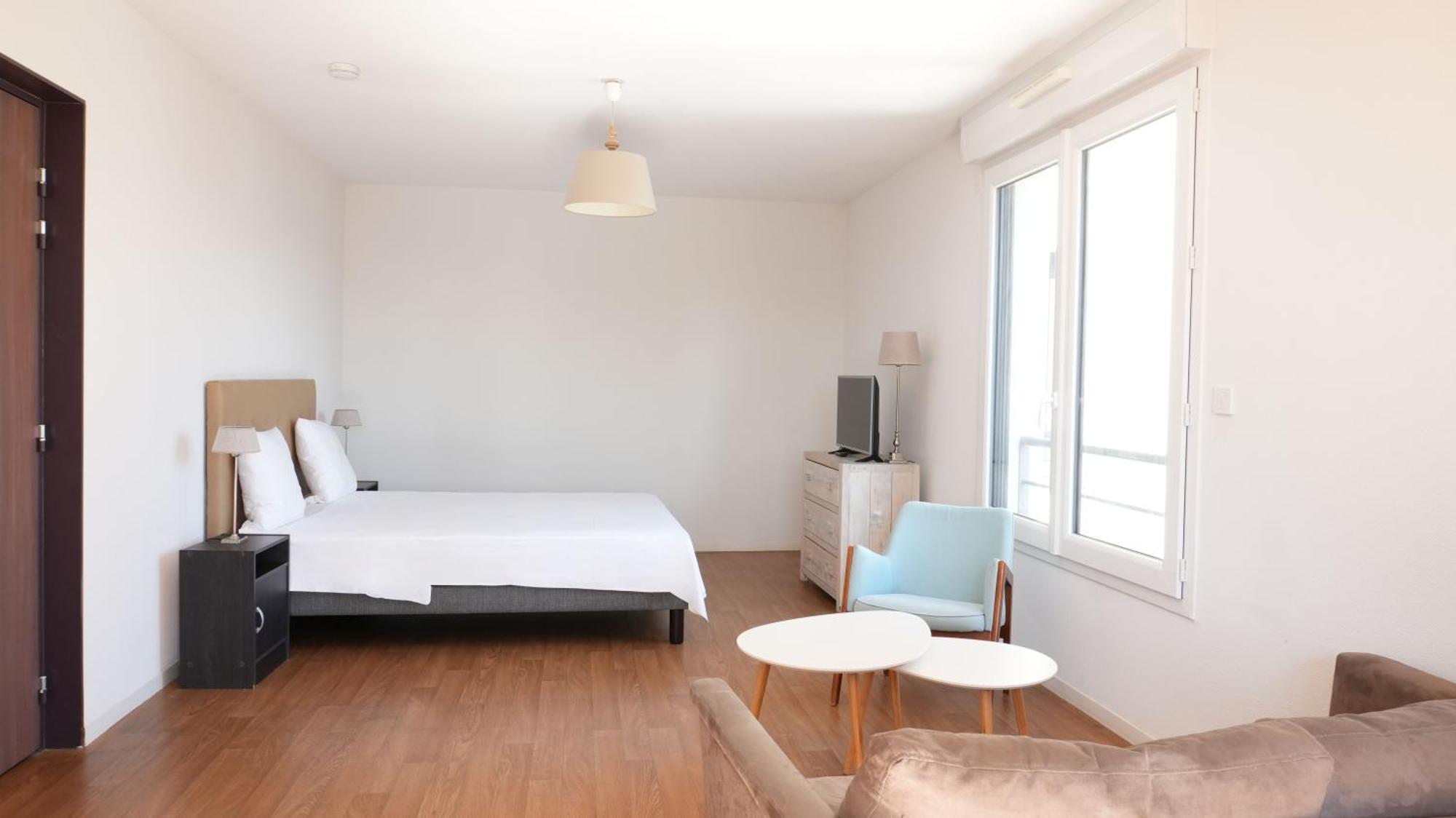 Zenao Appart'Hotel ヌヴェール エクステリア 写真